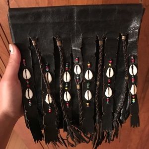 Vintage leather shell crossbody purse